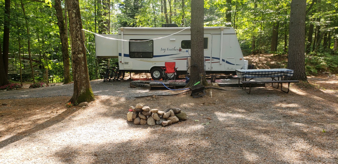 Adirondack Camping Seasonal Campsites near Lake Six Flags Warrensburg Travel Park